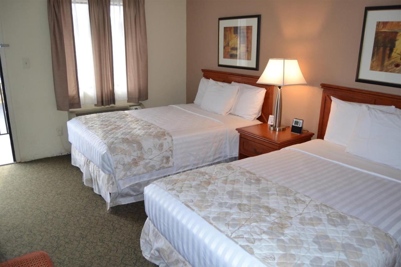 Cascades Inn Блумингтон Экстерьер фото